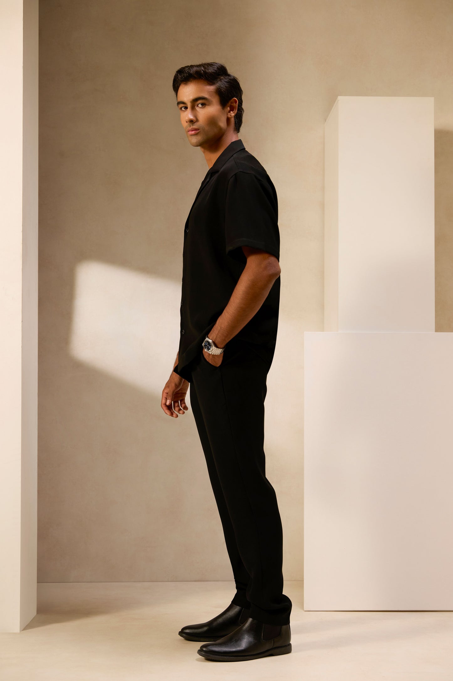 Ultra Black Set Regular Fit