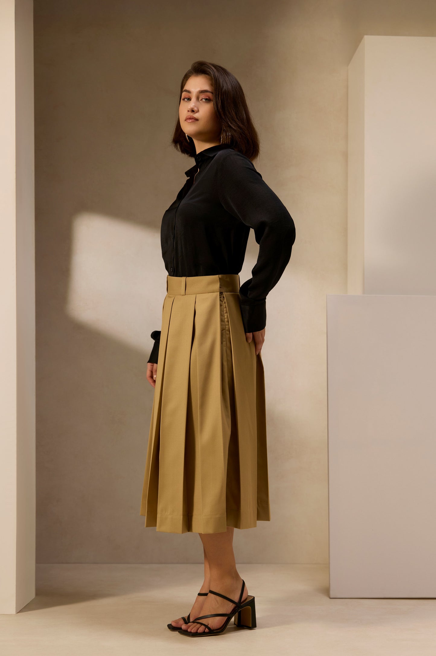 Brown Box Pleated Skirt