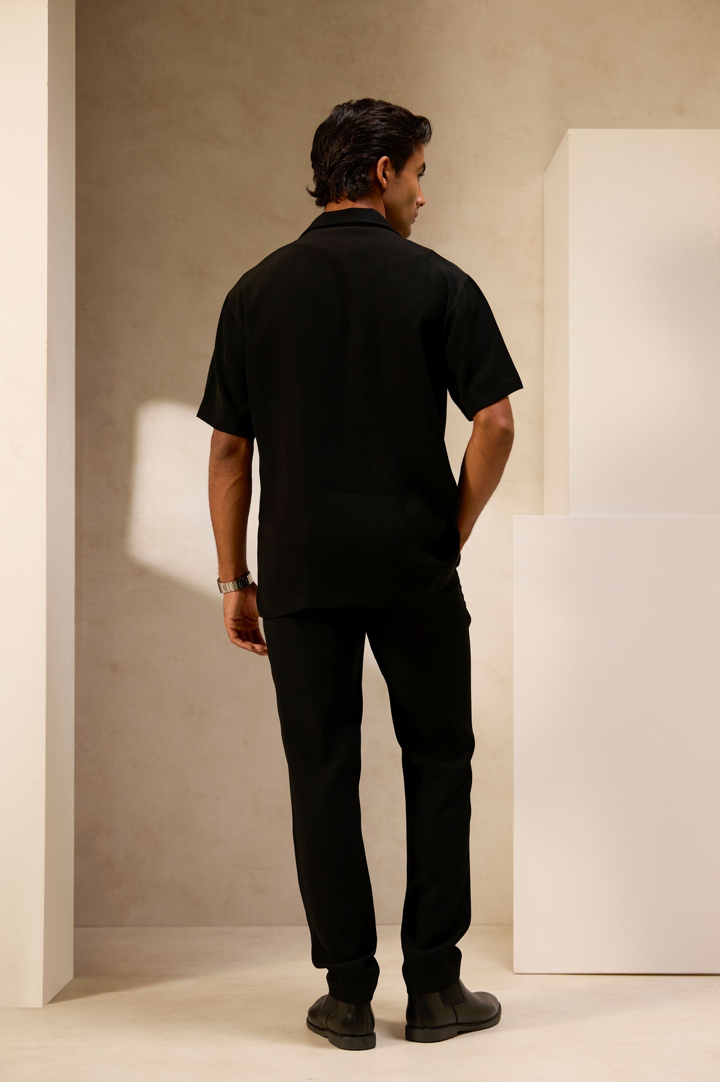 Ultra Black Set Regular Fit