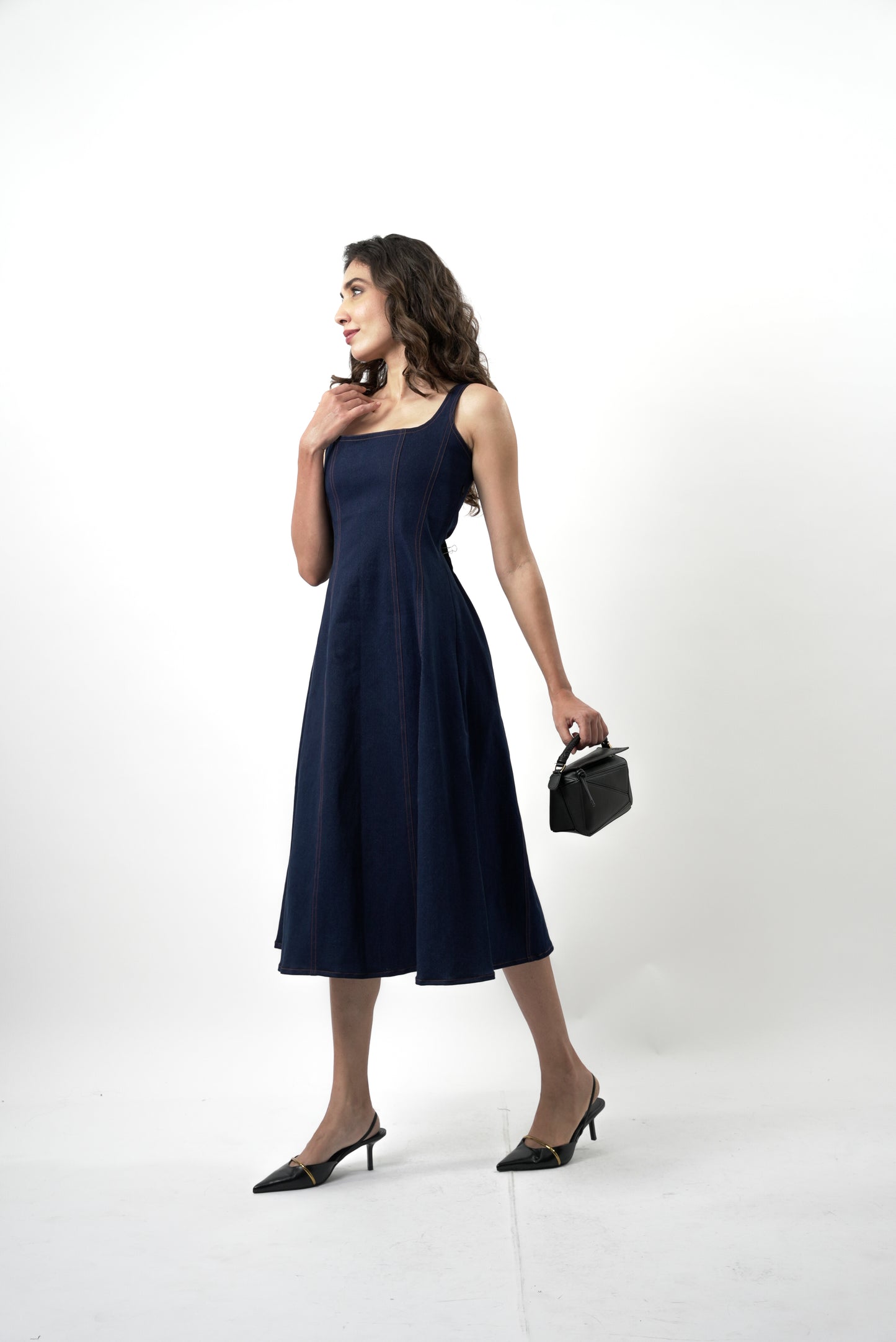 Élise Contour Dress