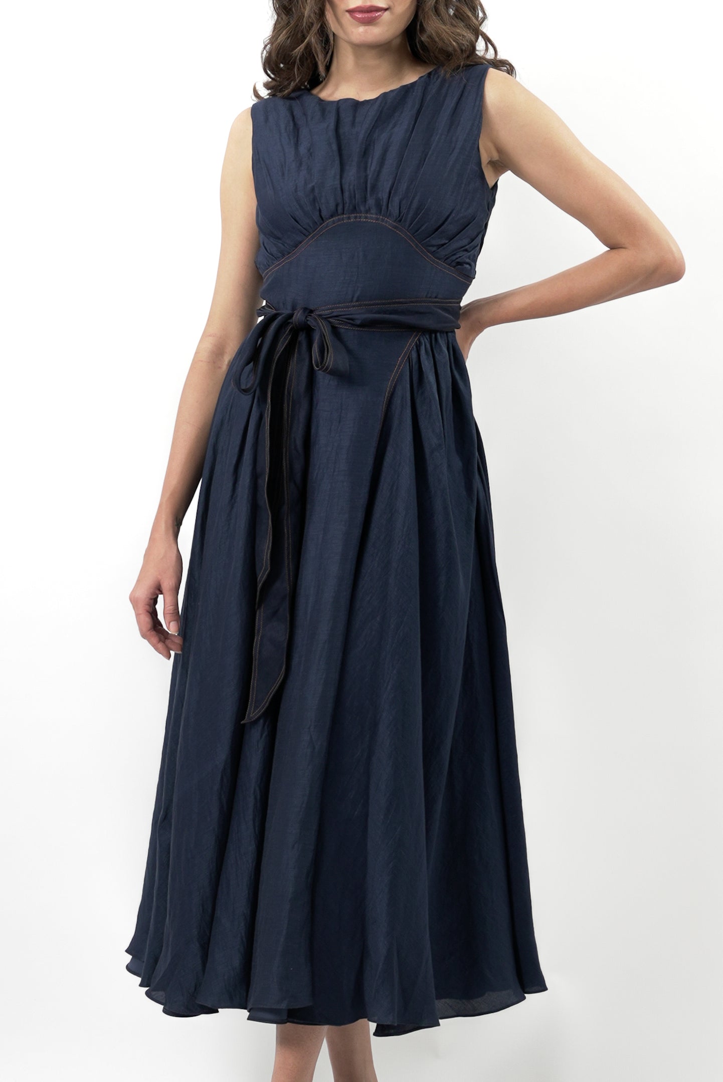 Auré Gown