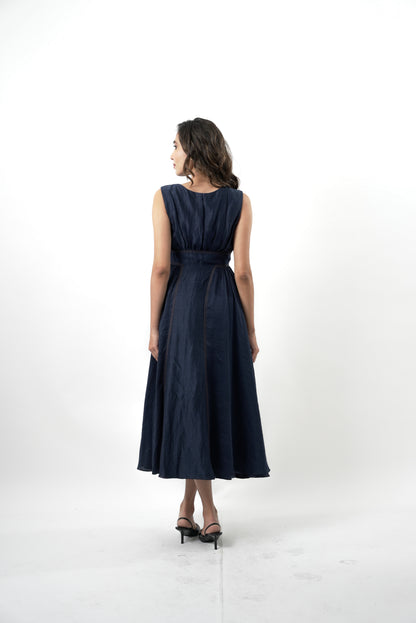 Auré Gown